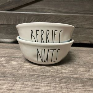 Rae Dunn NUTS BERRIES Bowls 🇺🇸